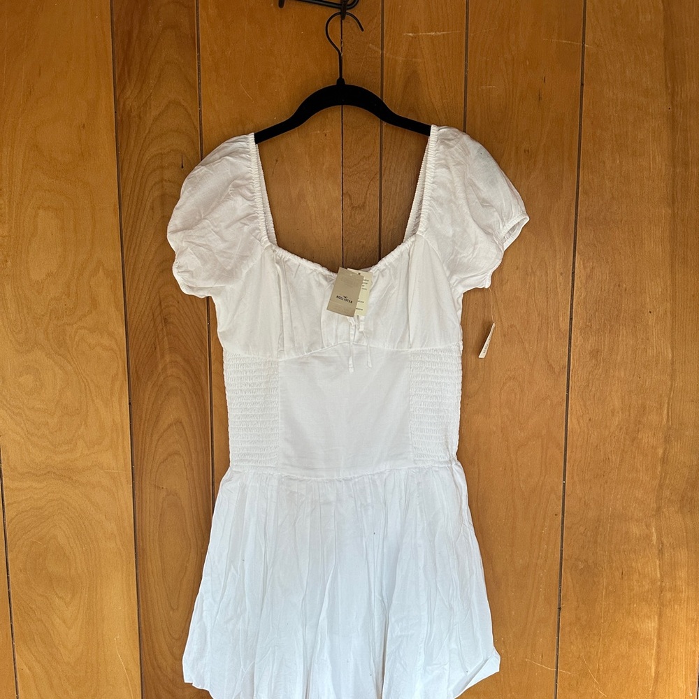 Hollister White dress with shorts and pockets
